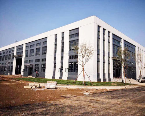 Steel Structure Warehouse with Sandwich Panel Roof and Wall Cladding