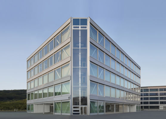 Galvanized / Painted Steel Structure Residential Building Customized