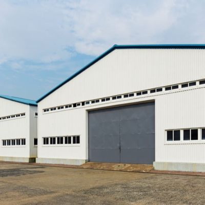 Customized Steel engineering building with Welded H Steel Column and Galvanized Or Painted Surface
