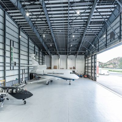 Pre-engineered Metal Aircraft Hangar with Corrugated Steel Plate Roofing and Wind Load Resistance 100km/h