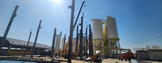 Dry Construction Steel Structure Warehouse With 50mm Thickness And Color Steel Plate Roof Cladding