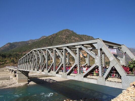High Corrosion Resistance Prefabricated Steel Structure Bridge with Technical Support for Durability and Safety